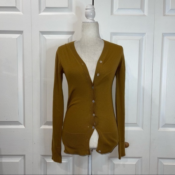Mai Cashmere Buttoned Cardigan Sweater